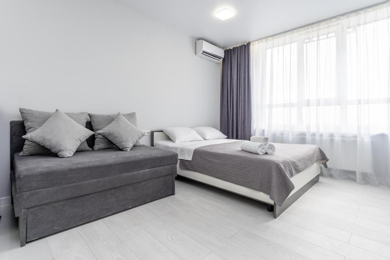 Flatrent Olympic Park, Метро Бориспільська Поруч! เคียฟ ภายนอก รูปภาพ