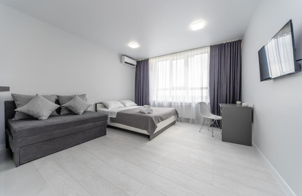 Flatrent Olympic Park, Метро Бориспільська Поруч! เคียฟ ภายนอก รูปภาพ