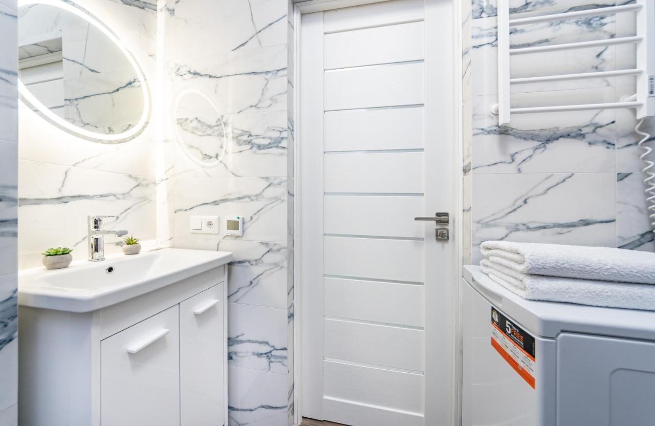 Flatrent Olympic Park, Метро Бориспільська Поруч! เคียฟ ภายนอก รูปภาพ