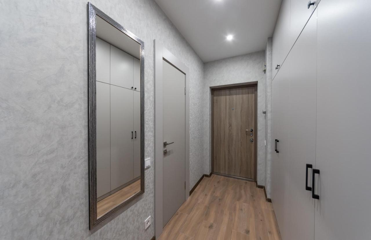 Flatrent Olympic Park, Метро Бориспільська Поруч! เคียฟ ภายนอก รูปภาพ